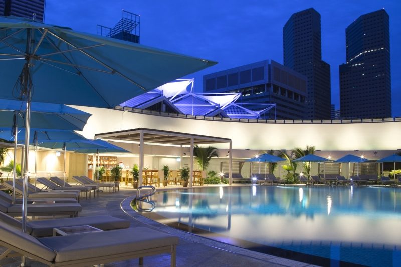 Poolside - Night